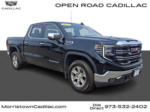 Used 2025 GMC Sierra 1500 SLT AWD/4WD image 1