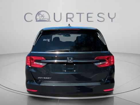Certified 2024 Honda Odyssey EX-L image 6