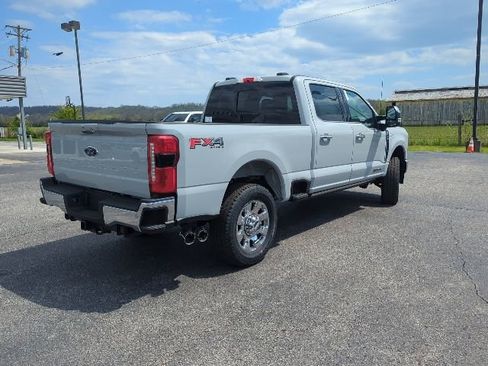New 2026 Ford F250 Lariat w/ Lariat Ultimate Package AWD/4WD image 33