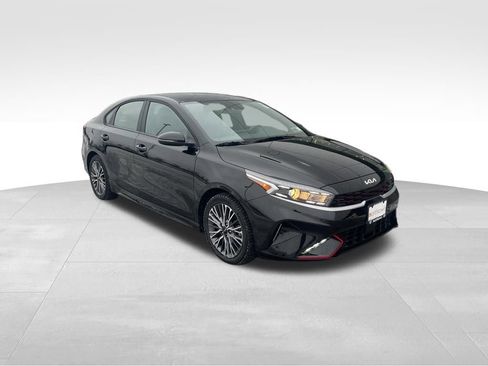 Used 2023 Kia Forte GT-Line w/ GT-Line Technology Package image 10