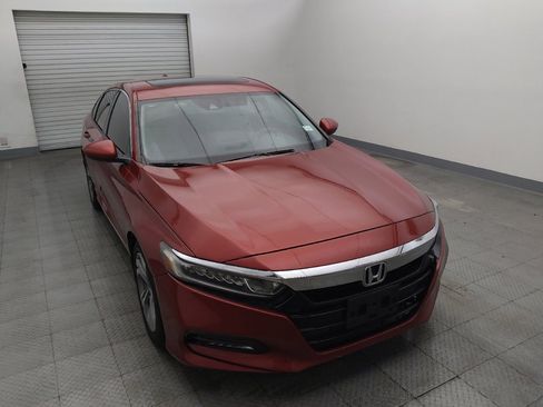 Used 2018 Honda Accord EX image 14