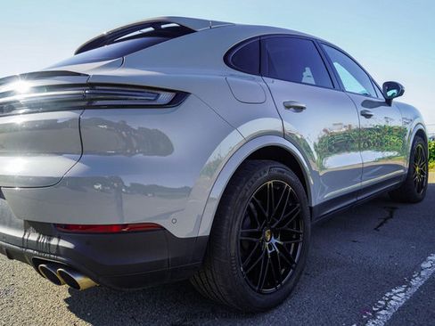 Used 2024 Porsche Cayenne S image 87