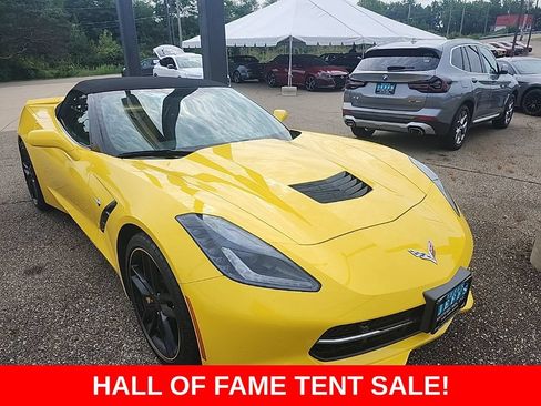 Used 2019 Chevrolet Corvette Stingray Convertible Z51 2LT RWD image 3