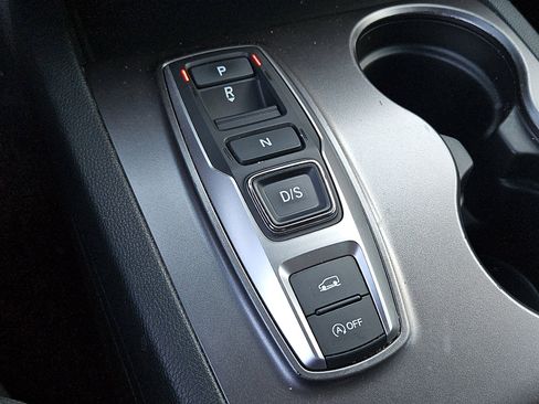 Used 2022 Honda Pilot Sport image 18