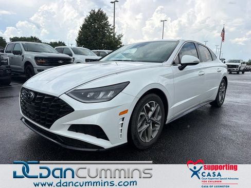 Used 2023 Hyundai Sonata SEL w/ Cargo Package FWD image 1