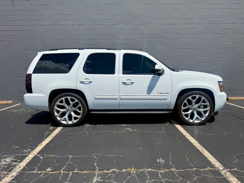Used 2010 Chevrolet Tahoe LT AWD/4WD image 4