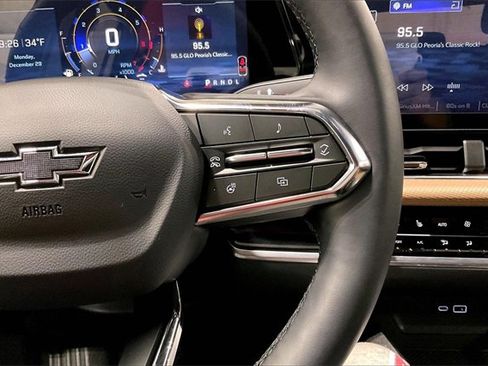 Used 2026 Chevrolet Equinox ACTIV w/ Convenience Package III image 19