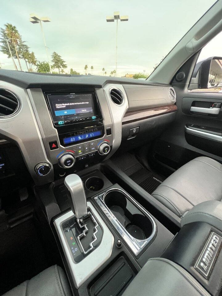 Used 2017 Toyota Tundra Limited w/ Limited Premium Package AWD/4WD image 14