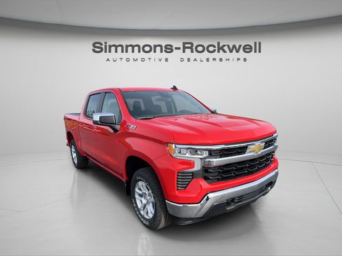 New 2026 Chevrolet Silverado 1500 LT w/ Z71 Off-Road Package AWD/4WD image 7