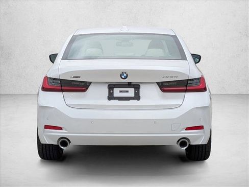 Used 2026 BMW 330i xDrive Sedan AWD/4WD image 8