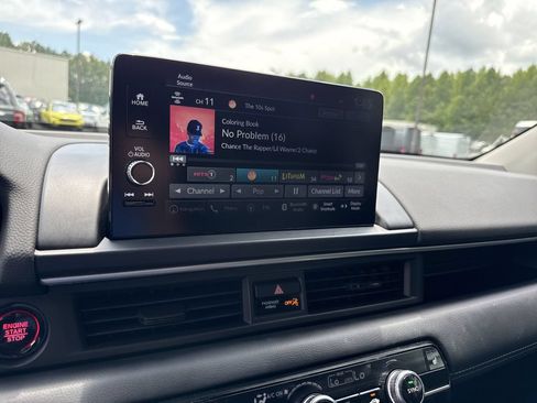 Used 2024 Honda Pilot Touring image 28