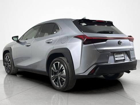Used 2023 Lexus UX 250h FWD w/ Accessory Package (Z2) image 3