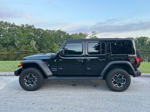 Used 2022 Jeep Wrangler Unlimited Rubicon 4xe w/ Steel Bumper Group image 2