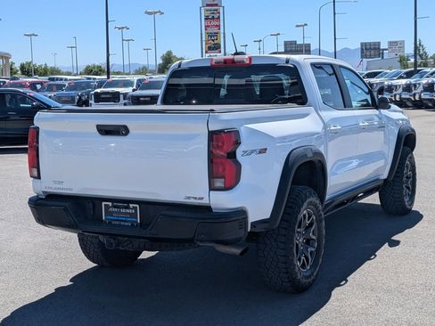 Certified 2024 Chevrolet Colorado ZR2 w/ ZR2 Convenience Package III AWD/4WD image 6