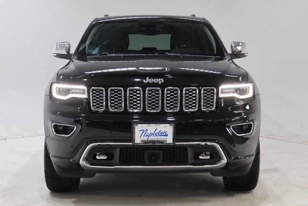 Used 2017 Jeep Grand Cherokee Overland w/ Jeep Active Safety Group AWD/4WD image 2