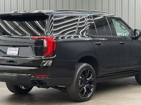 Used 2026 GMC Yukon Denali w/ Sun & Power Step Package image 5