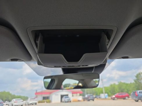Used 2017 Acura TLX w/ Technology Package FWD image 44