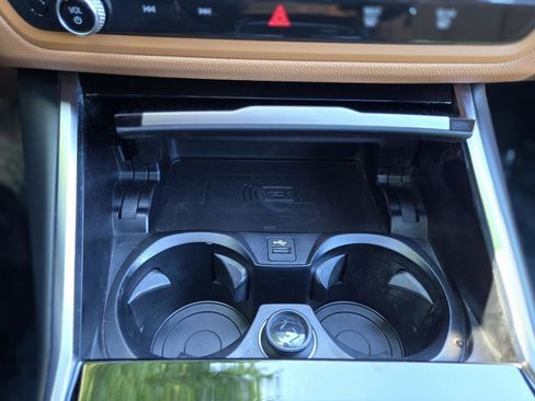 Used 2023 BMW 330i Sedan w/ Driving Assistance Package image 36