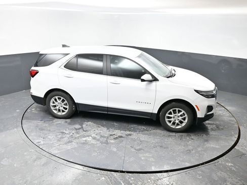 Used 2024 Chevrolet Equinox LT image 14