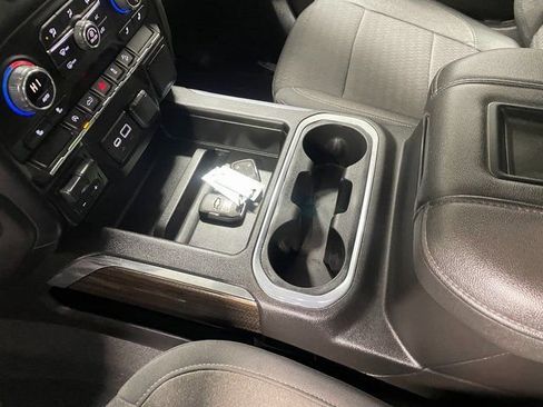 Used 2021 Chevrolet Silverado 1500 LT Trail Boss w/ Bed Protection Package image 17