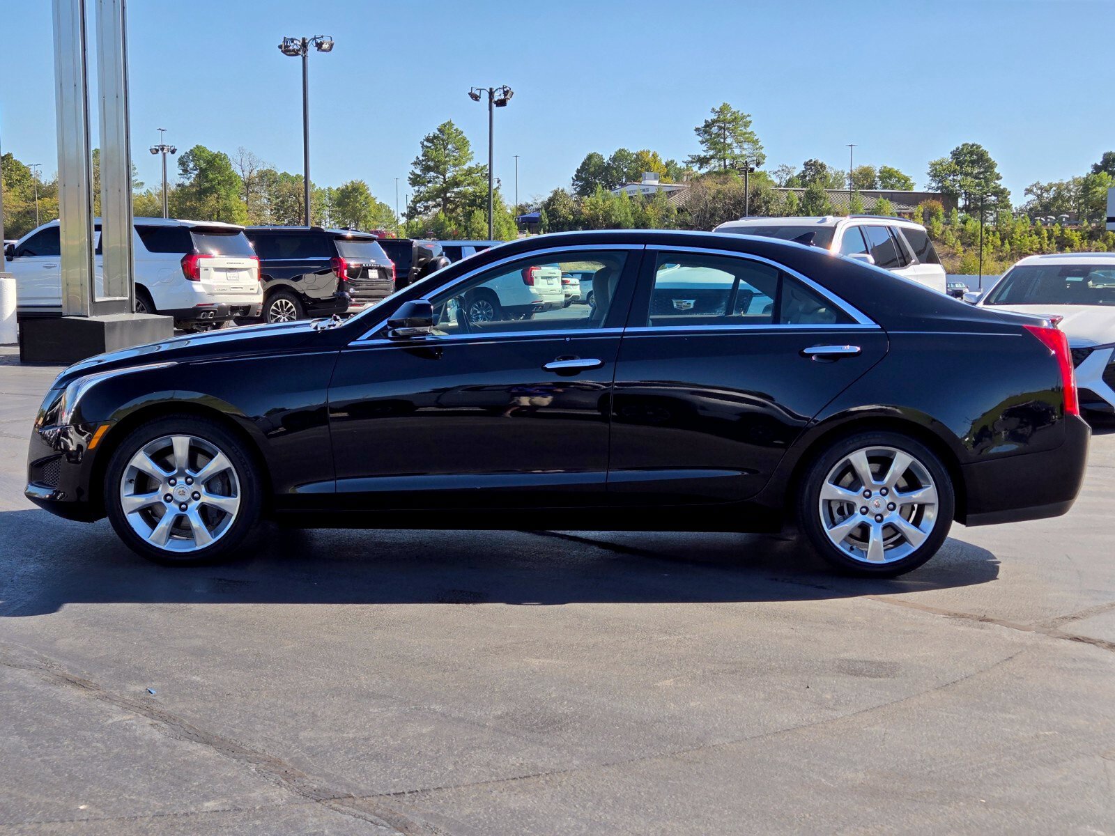 Used 2014 Cadillac ATS Luxury RWD image 2