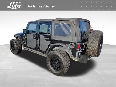 Used 2018 Jeep Wrangler Unlimited Sport S image 8