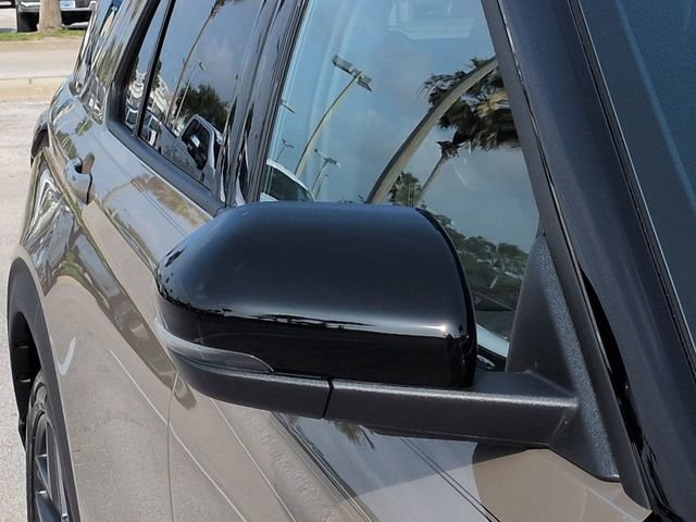 New 2026 Ford Explorer ST-Line w/ ST-Line Street Pack RWD image 12