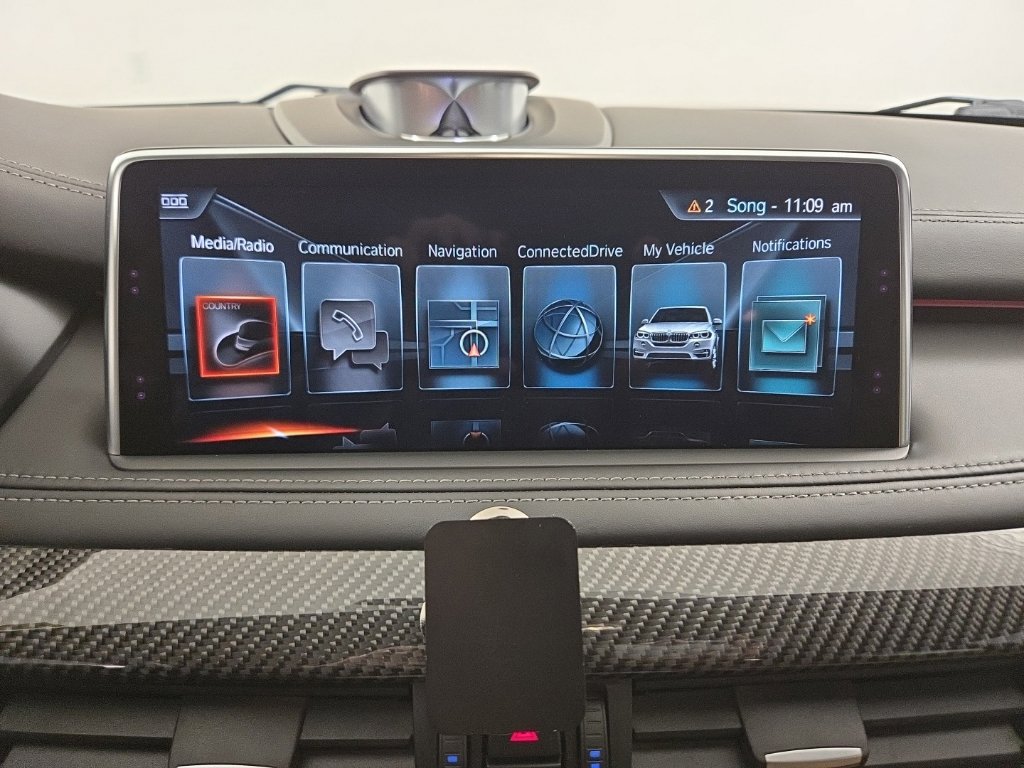 Used 2017 BMW X5 M AWD/4WD image 19