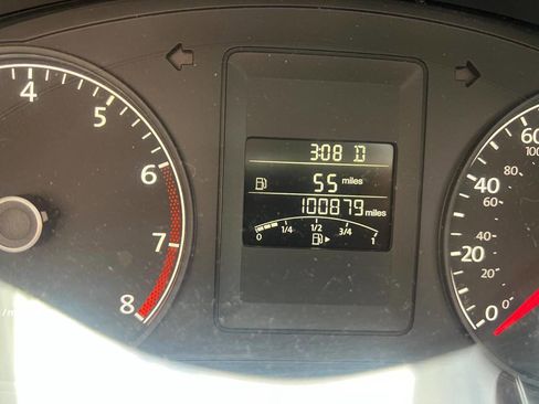 Used 2014 Volkswagen Jetta S image 24