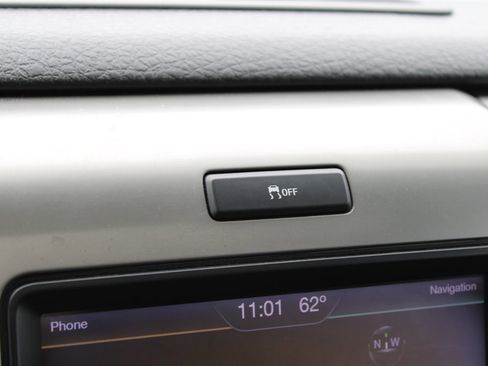 Used 2013 Ford F150 Raptor w/ Luxury Equipment Group image 33