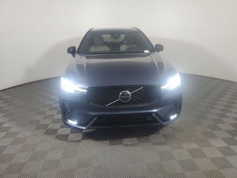 Used 2026 Volvo XC60 B5 Plus w/ Protection Package Premier AWD/4WD image 2