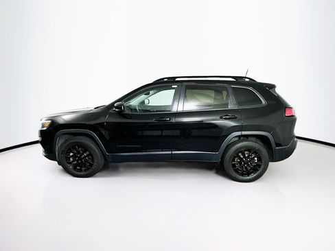 Used 2023 Jeep Cherokee Altitude Lux image 4