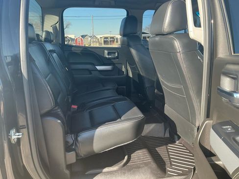 Used 2019 Chevrolet Silverado 2500 LT w/ Custom Sport Edition image 18