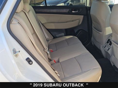Used 2019 Subaru Outback 2.5i Limited w/ Popular Package #2 image 28