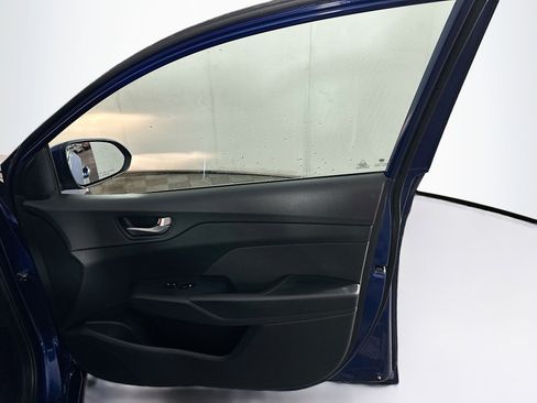 Used 2022 Hyundai Accent SEL FWD image 29