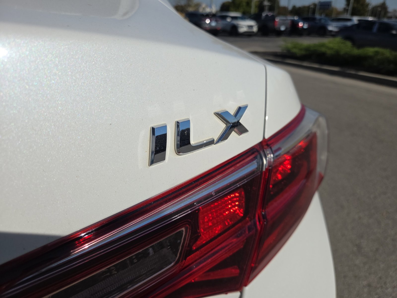 Used 2017 Acura ILX w/ Premium Package FWD image 6