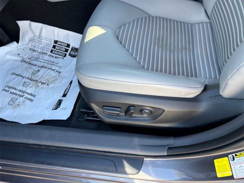 Certified 2023 Toyota Camry SE image 25