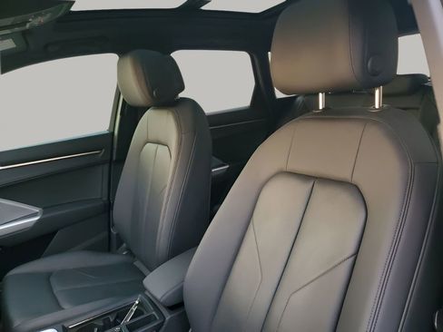 Used 2022 Audi Q3 2.0T Premium image 28