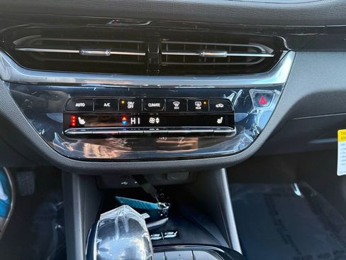 New 2026 Buick Envista Preferred FWD image 17