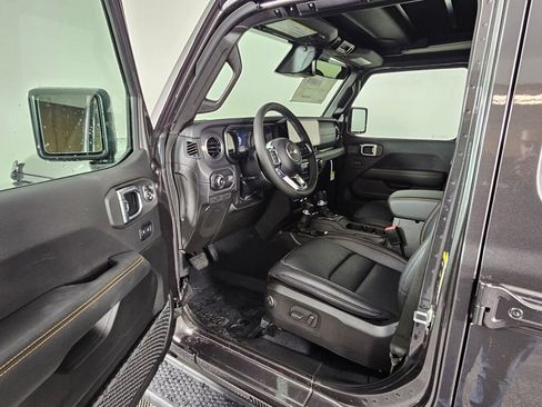 New 2026 Jeep Wrangler Sahara image 23