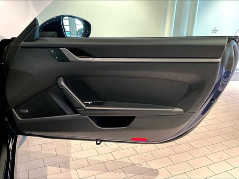 Used 2024 Porsche 911 Carrera 4 image 27