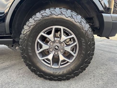 Certified 2025 Ford Bronco Badlands AWD/4WD image 12