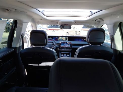 New 2026 Lincoln Nautilus Reserve image 26