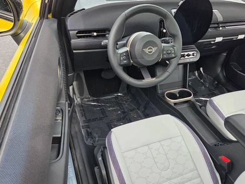 New 2026 MINI Cooper 2-Door Hardtop FWD image 12