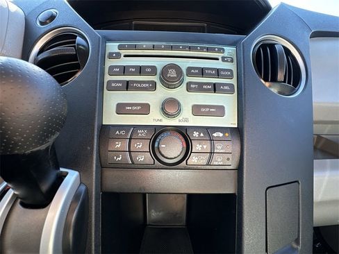 Used 2011 Honda Pilot LX image 27