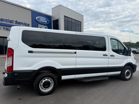 Used 2024 Ford Transit 350 XL RWD image 9