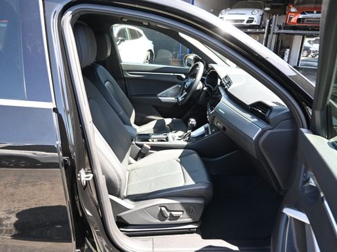 Used 2020 Audi Q3 2.0T Premium Plus w/ Premium Plus Package AWD/4WD image 51