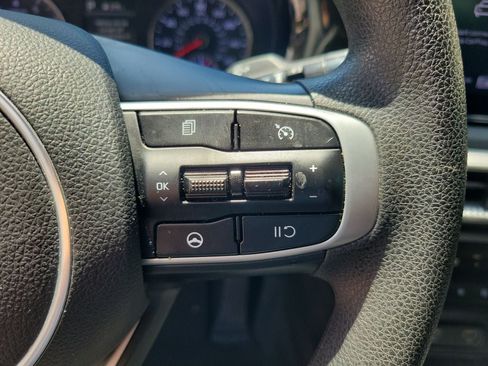 Used 2023 Kia K5 LXS FWD image 19