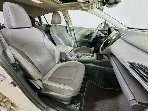 Used 2025 Subaru Crosstrek 2.0i Premium image 29