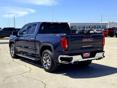 Used 2023 GMC Sierra 1500 SLT image 9